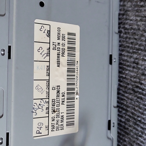 Delphi Delco CD Stereo Factory Deck - Picture 5 of 5